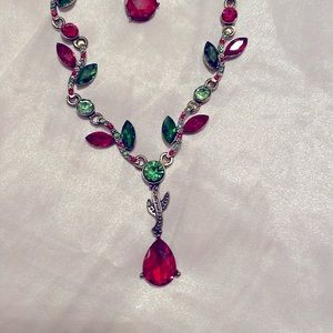 Novadab red & green Christmas necklace and earrings set